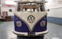 ‘61 RHD 23-Window Deluxe Samba front facing